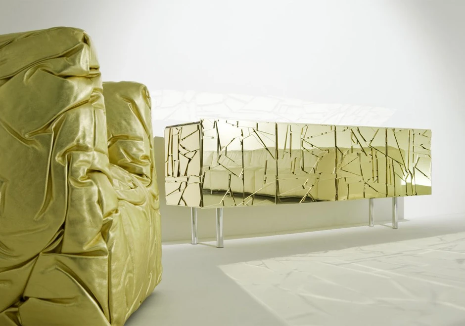 Aparador Scrigno com estrutura de madeira revestida com fragmentos de Colorflex. Interno laqueado mesma cor do espelho - foto 2