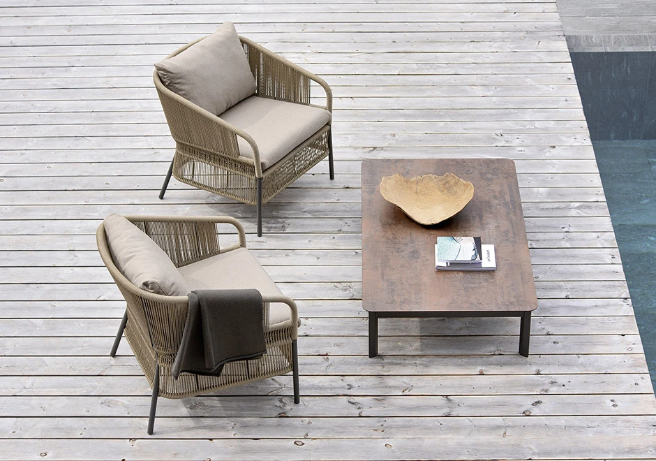 Poltrona externa CRICKET com estrutura de alumínio e assento revestido com fibra sintética trançada à mão - foto4