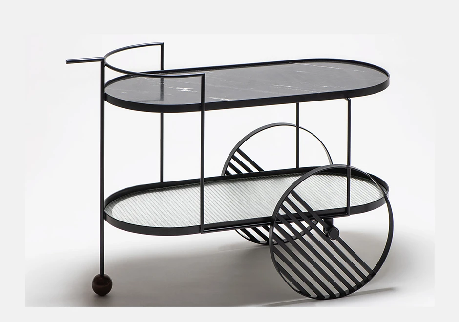 Carrinho-bar / aparador Arco com estrutura de ferro fundido e pintura eletrostática, prateleira inferior de vidro aramado e superior de granito ou mármore foto1