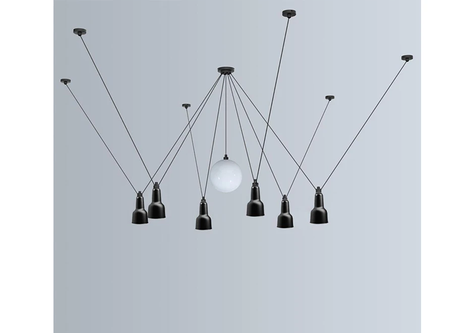 Luminária de teto Les Acrobates de Gras 327 com globo central de vidro branco e 6 cúpulas de aço pretas - foto 3