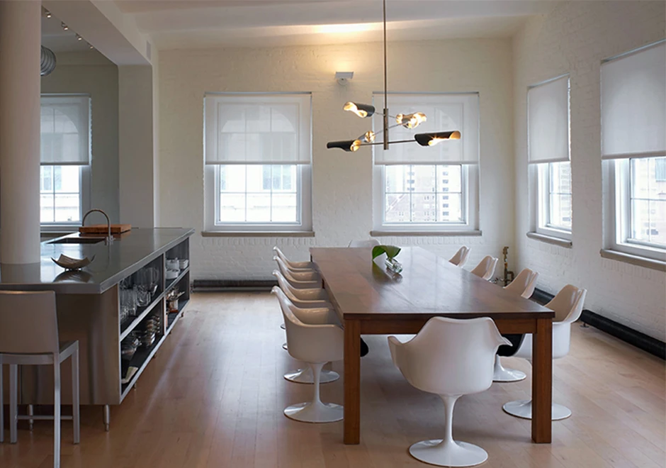 Luminária de teto Torroja Cross com duas hastes de aço em cruz e cúpulas de alumínio articuladas - foto 2