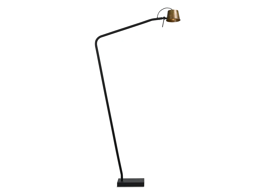 Luminária de chão Pliz com estrutura em aço preto fosco com cúpula de metal preto e interior cobre ou cúpula de cobre- foto 2