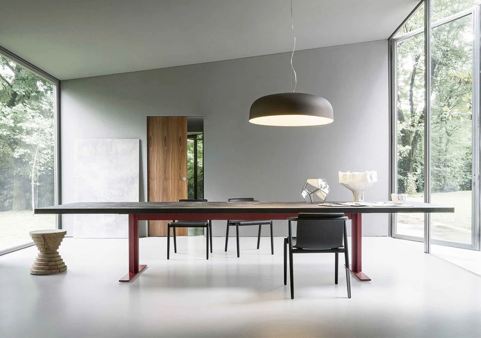 Mesa de jantar Memo com estrutura de alumínio e pintura com tampo de madeira ou lava vulcânica - foto 1