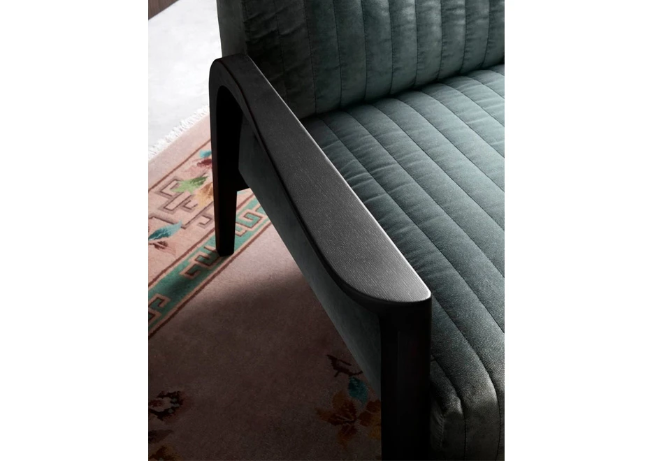 Poltrona baixa TARSIA, por Matteo Nunziati, com estrutura de madeira e estofado com capa removível de couro ou tecido - foto 4