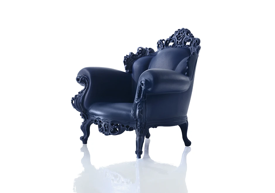 Poltrona outdoor Magis Proust com estrutura de polietileno nas cores laranja, vermelha, azul, branca, preta e multicor - foto 3