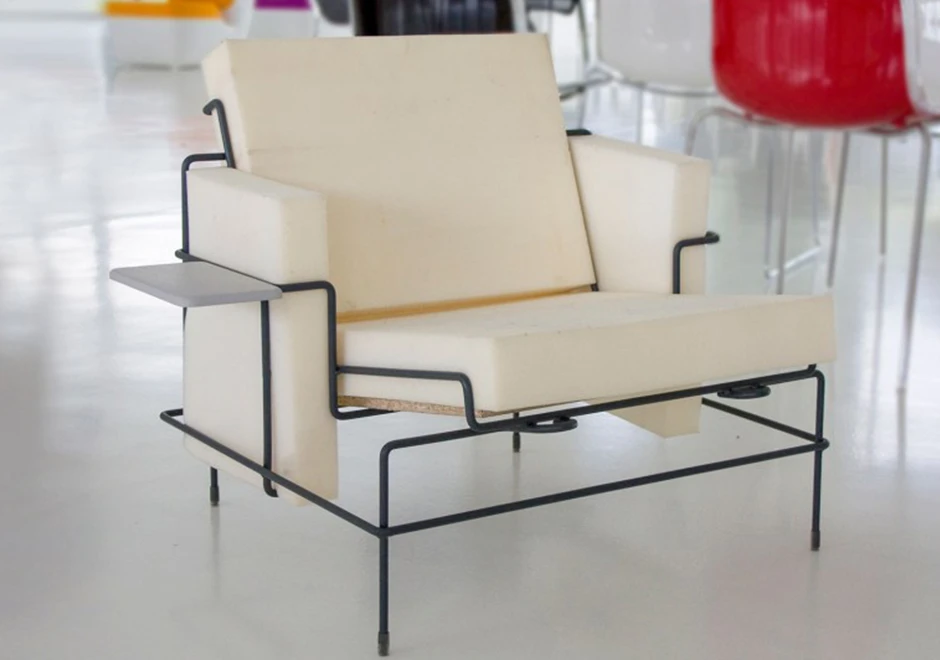 Poltrona design sofá TRAFFIC com estrutura de aço pintado e almofadas em poliuretano expandido com capa removível em tecido ou couro - foto 7