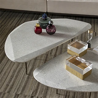 Mesa de centro Landutim com tampo em quartzo, granito ou mármore lapidados. Pés de bronze fosco ou envelhecido - foto 6