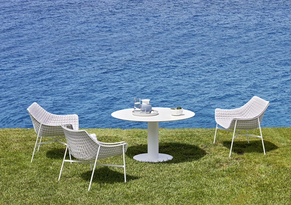 Mesa Big com base em aço e pintura eletrostática em vários acabamentos. Tampo laminado de alta pressão com efeito mármore ou cerâmica - foto 1