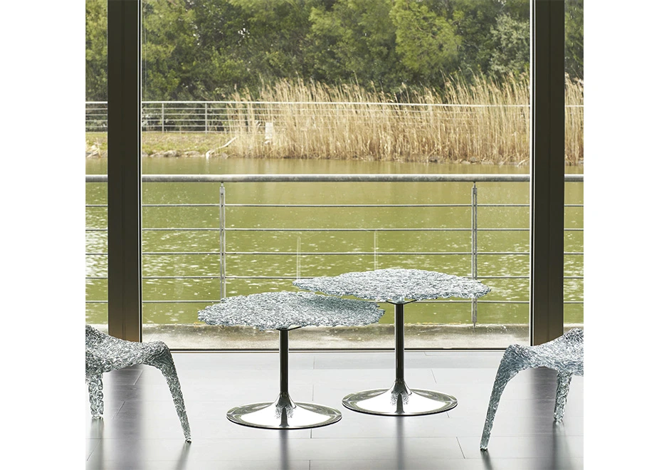 Mesa de designer DIAMANTE com base em aço polido e tampo em fios de policarbonato translúcidos, tramados à mão - foto 5