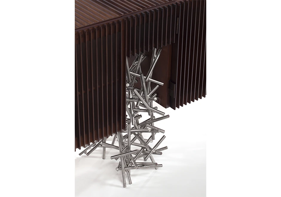 Buffet edição limitada Ripas Inox (Campana) com ripas de madeira Jequitibá e base em tubos de aço inox - Foto 3