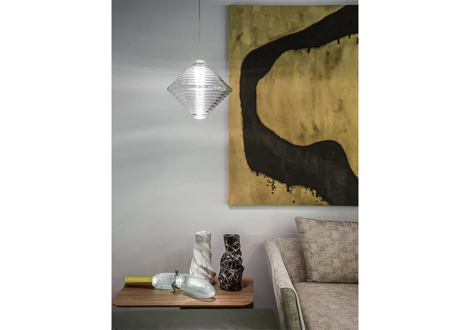 Luminária de teto Press em vidro canelado nos formatos de cone e esfera foto 3