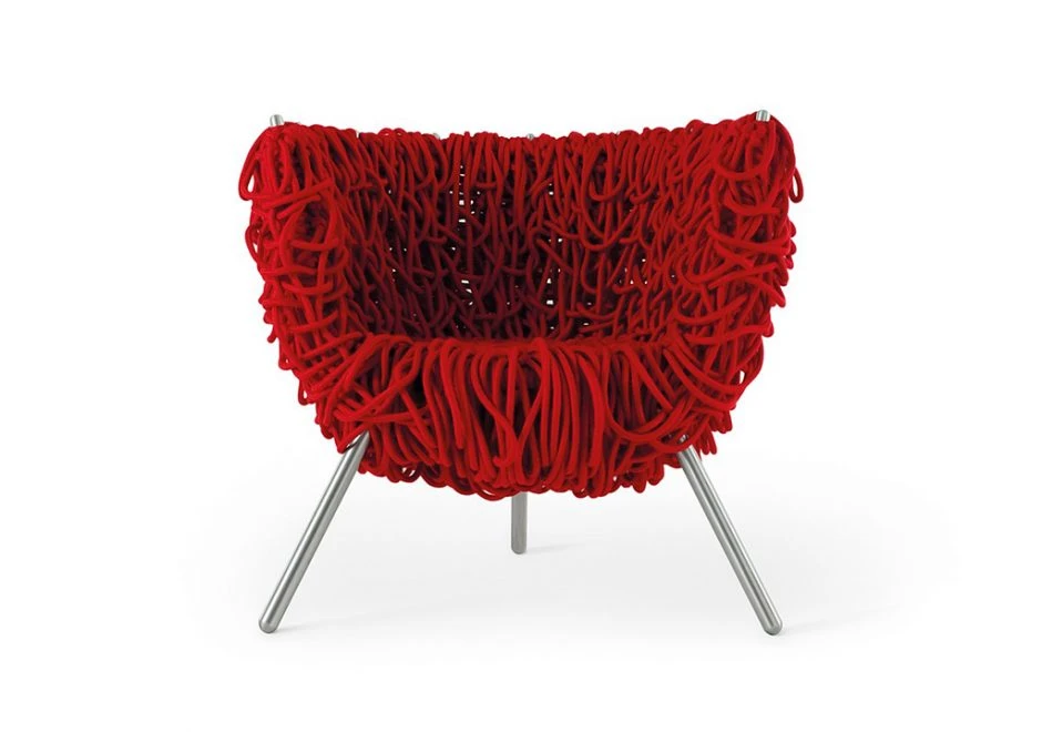 Poltrona VERMELHA com estrutura de aço, pés em alumínio escovado e assento de cordas - foto 2