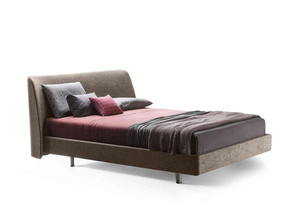 Cama Edel com estrutura em madeira maciça, cabeceira alta, estofada com capa removível em tecido ou couro - foto 3