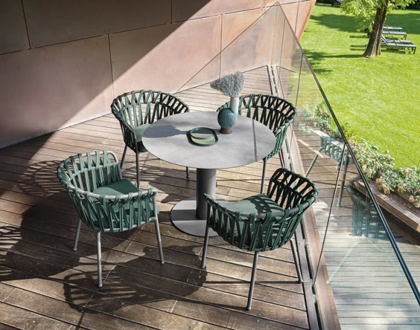 Cadeira Emma Cross, Varaschin