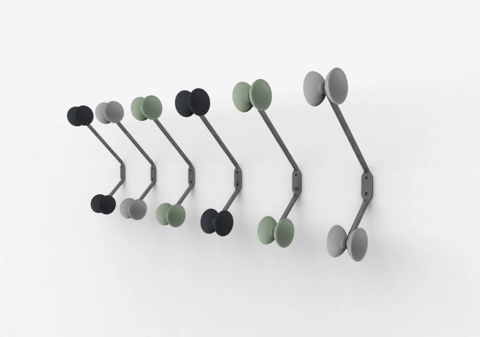 Cabideiro Officina tem estrutura de ferro galvanizado ou pintado e ganchos de borracha - foto 3