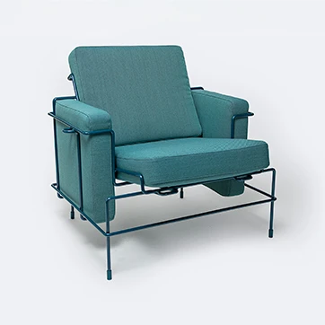 Poltrona design sofá TRAFFIC com estrutura de aço pintado e almofadas em poliuretano expandido com capa removível em tecido ou couro