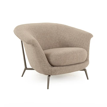 Vista lateral da poltrona Veneza, mostrando o design elegante e confortável da poltrona.