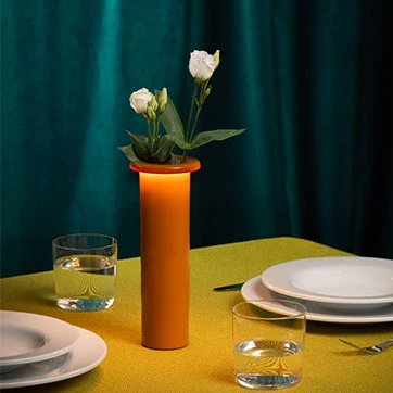 Luminária de mesa Bouquet, por Magis Design.
