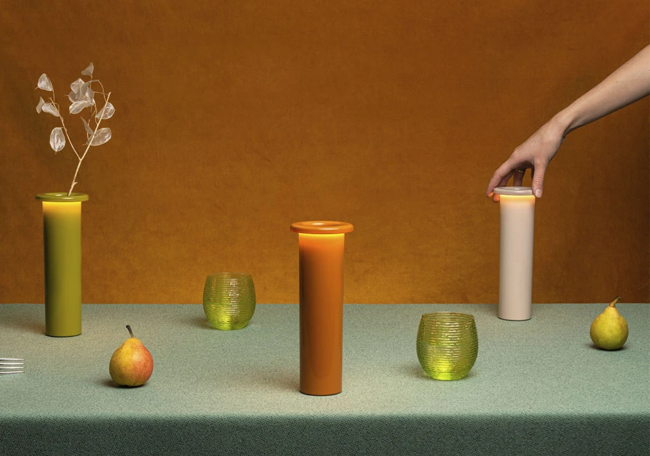 Luminária de mesa e vaso Bouquet, por Magis Design.