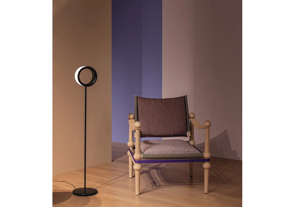 Poltrona Twain da marca Magis Design, designer Konstantin Grcic