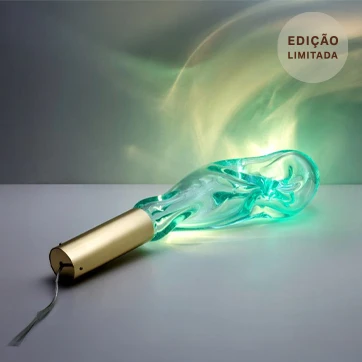 Luminária de mesa Sólido Etéreo 04