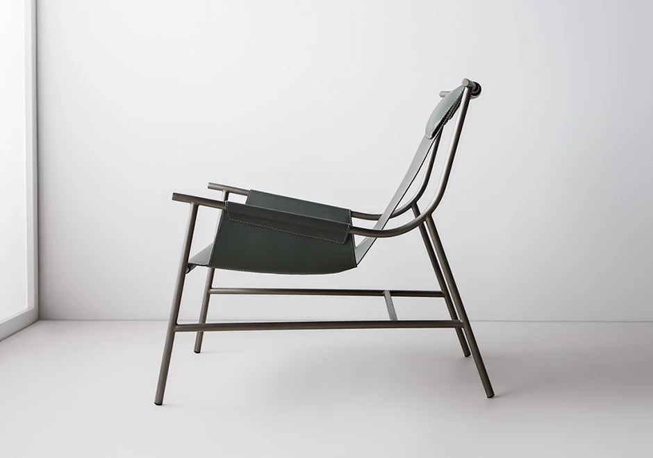 Poltrona Moka vista lateral.