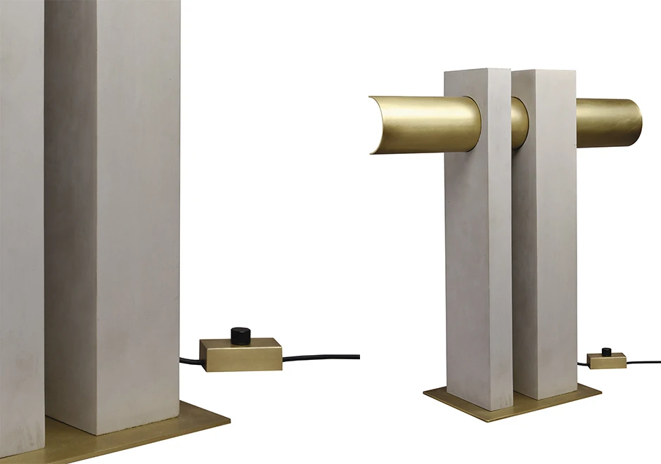 Detalhe da luminária de mesa PI.